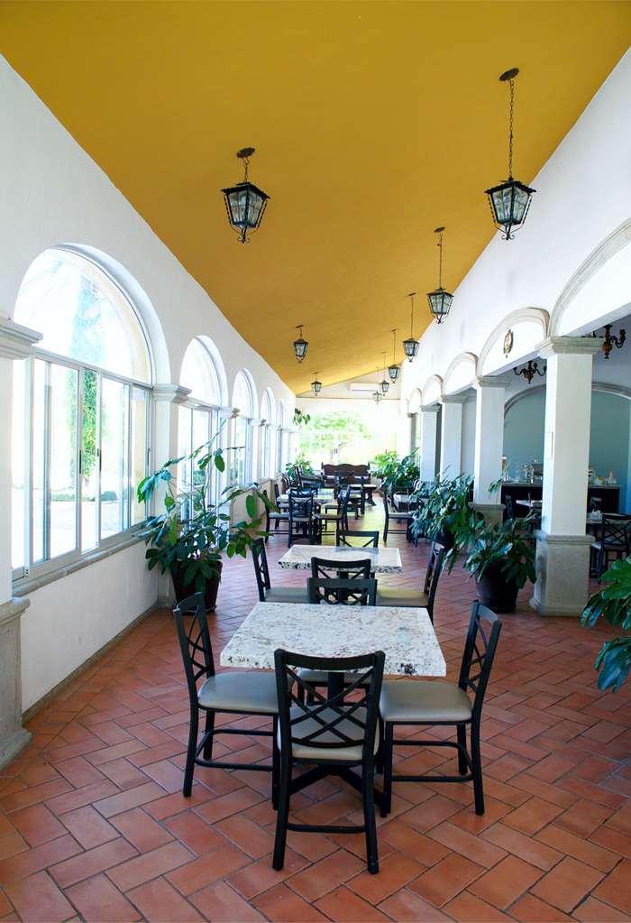 Best Western Saltillo Exterior foto
